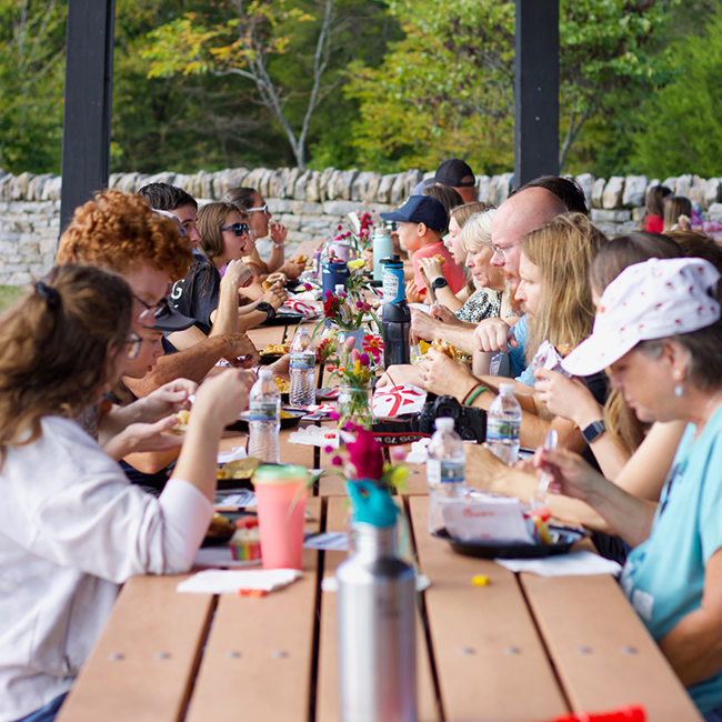 Community 2 Enjoyable Food